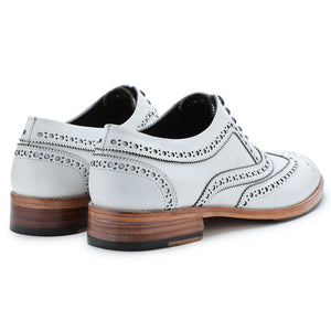 Wingtip Brogue Oxford - White