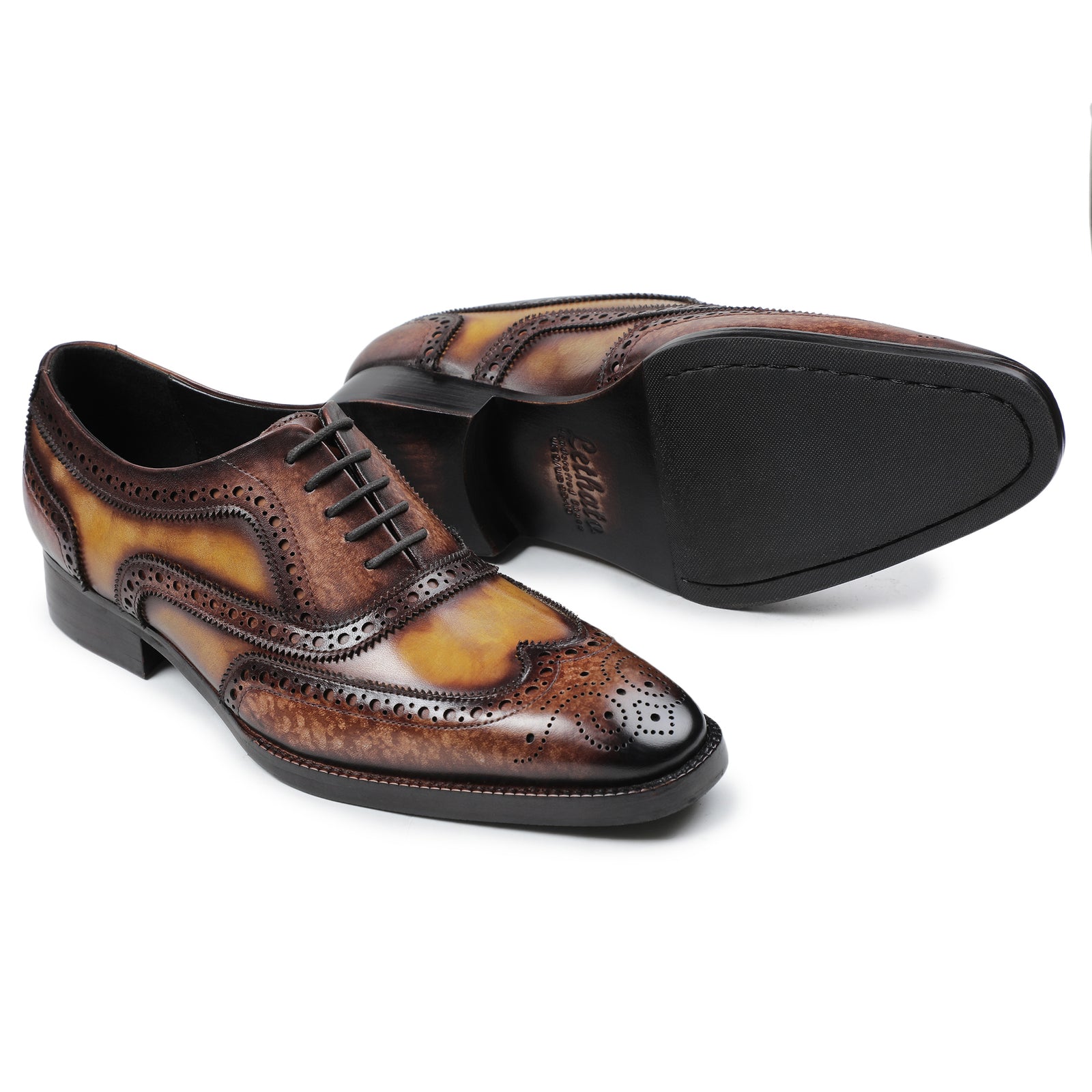 Wingtip Brogue Oxford - Tan & Brown