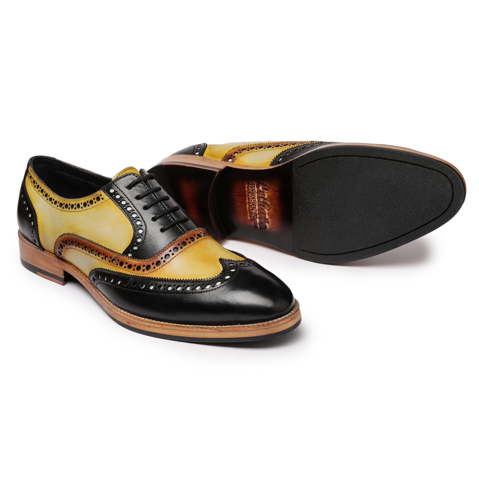 Wingtip Brogue Oxford - Tan & Black