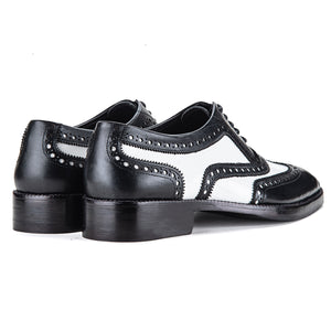 Spectator Wingtip Oxford - Black & White
