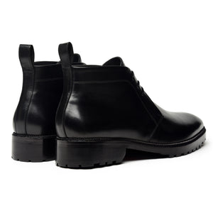 Classic Chukka Boots- Black