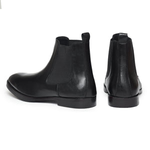 Classic Chelsea Boots- Black